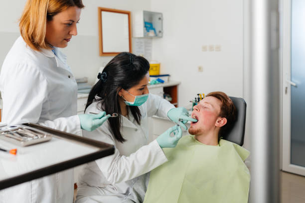 Best Emergency Root Canal Treatment in Sparta, MO